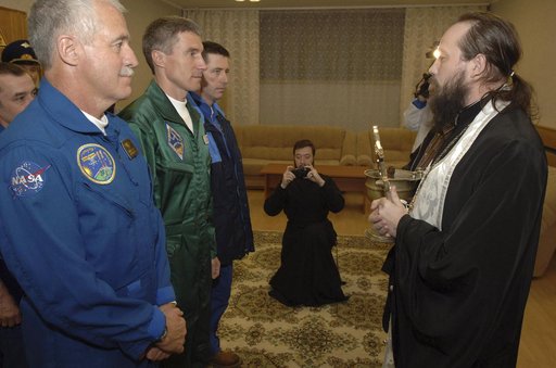 Expedition 11 Launch Day