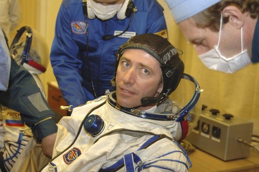 Expedition 11 Launch Day