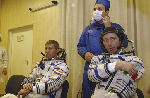 Expedition 11 Launch Day