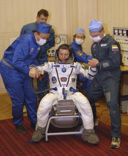 Expedition 11 Launch Day