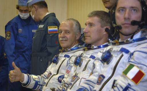 Expedition 11 Launch Day