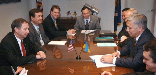 Michael Griffin Meets With Ukrainian Officials