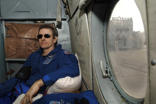 Expedition 12 Landing