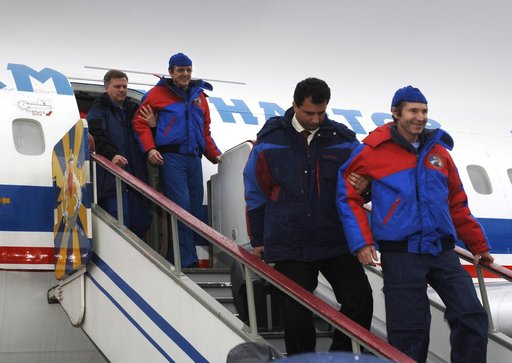 Expedition 12 Landing