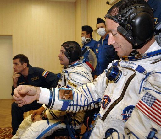 Expedition 14 Preflight