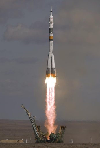 Expedition 18 Soyuz TMA-13 Launch