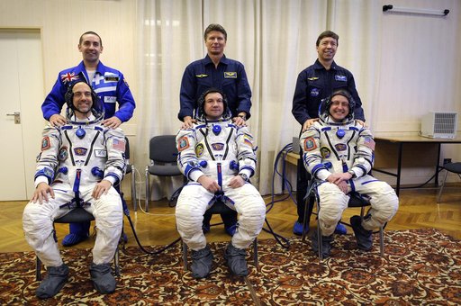 Expedition 18 Suit-up