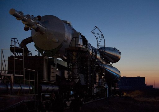 Expedition 19 Soyuz Rollout