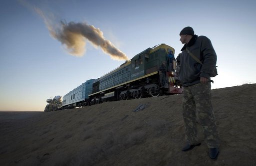 Expedition 19 Soyuz Rollout
