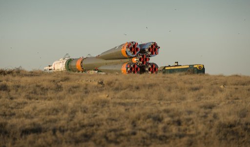 Expedition 19 Soyuz Rollout