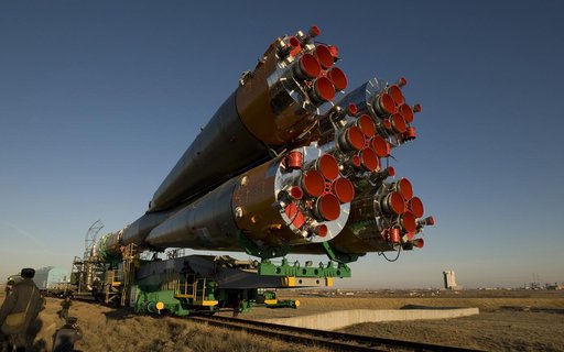 Expedition 19 Soyuz Rollout