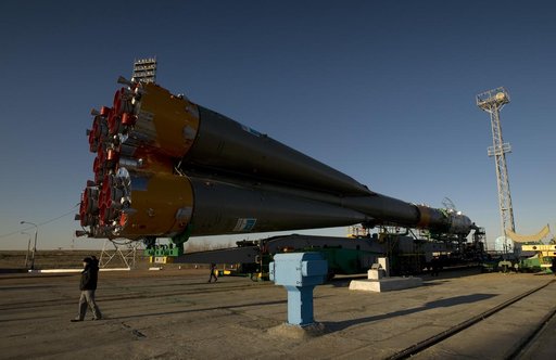 Expedition 19 Soyuz Rollout