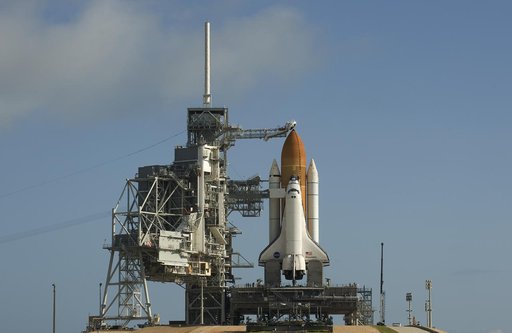 STS-128 Space Shuttle Discovery on Pad 39a