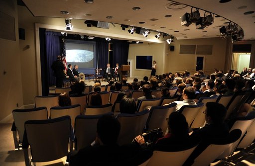 STS-127 Crew Visit with White House Interns