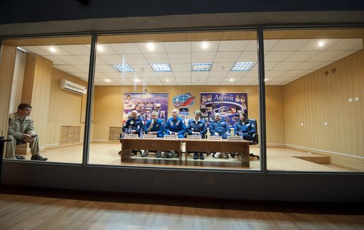 Expedition 21 Prelaunch Press Conference
