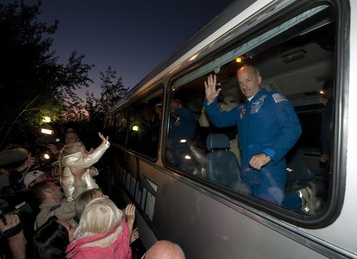 Expedition 21 Crew Prepares For Launch