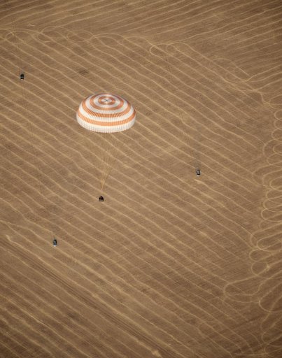 Expedition 20 Landing