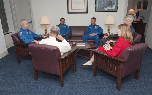 STS-128 Administrator Visit