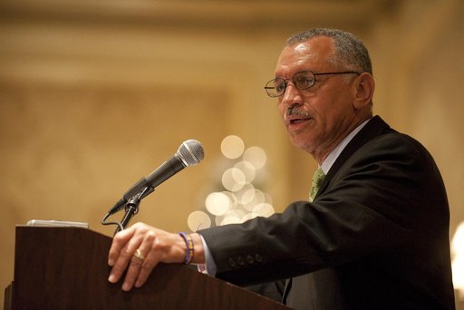 Administrator Bolden Speaks at AIAA and WIA Luncheon