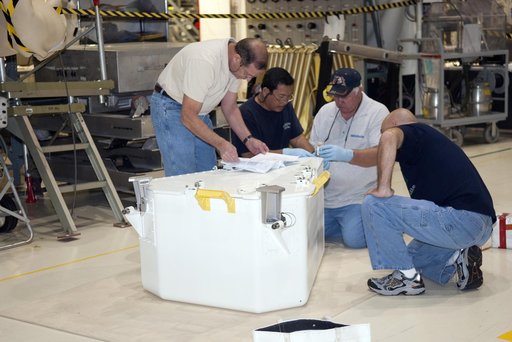 KSC-2010-2381