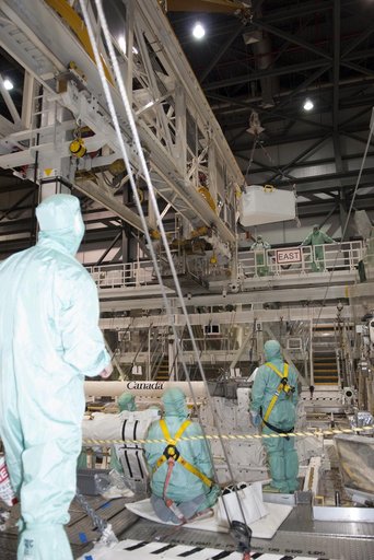 KSC-2010-2383