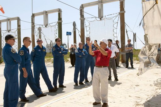 KSC-2010-3001