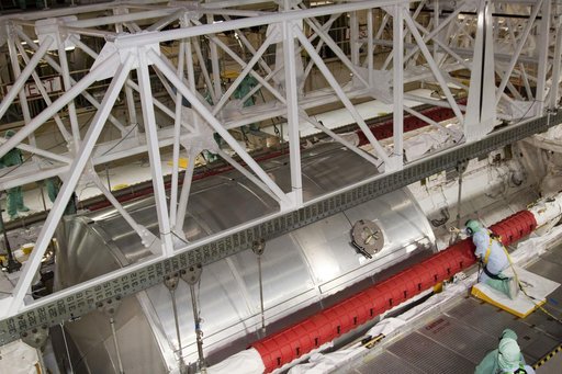 KSC-2010-3052