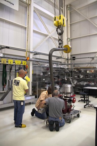 KSC-2010-3093