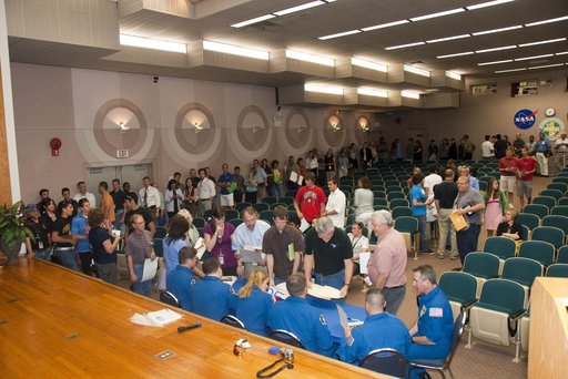 KSC-2010-3113