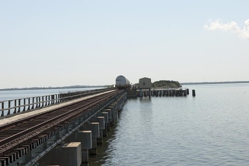 KSC-2010-3643
