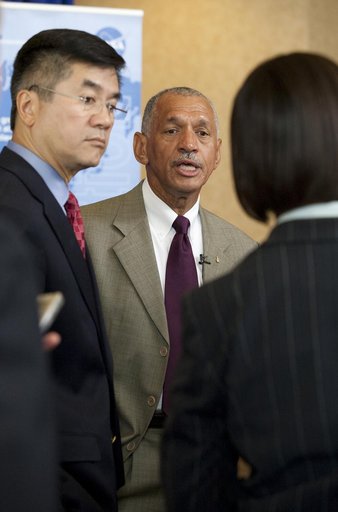 KSC-2010-3704
