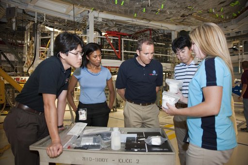 KSC-2010-3795