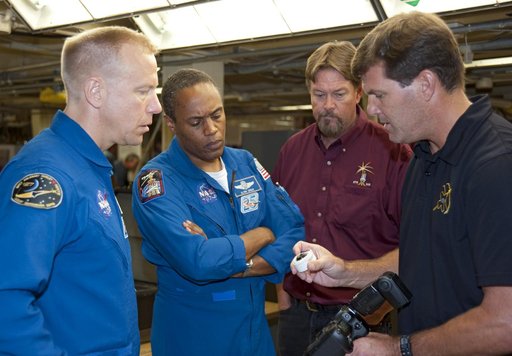 KSC-2010-3997