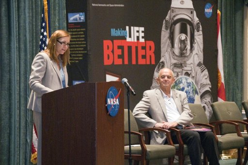 KSC-2010-4195