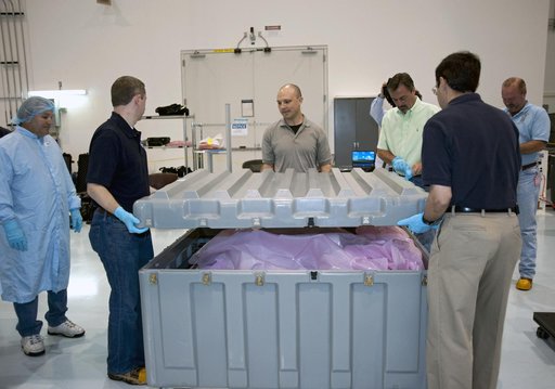 KSC-2010-4305