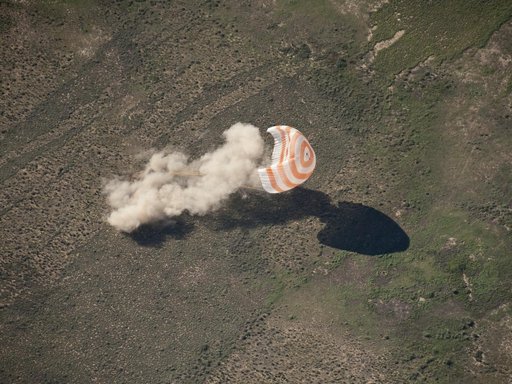 Soyuz TMA-17 Lands