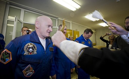 Expedition 25 Prelaunch