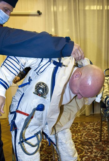 Expedition 25 Launch