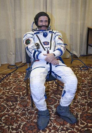 Expedition 25 Launch