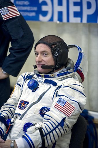 Expedition 25 Launch