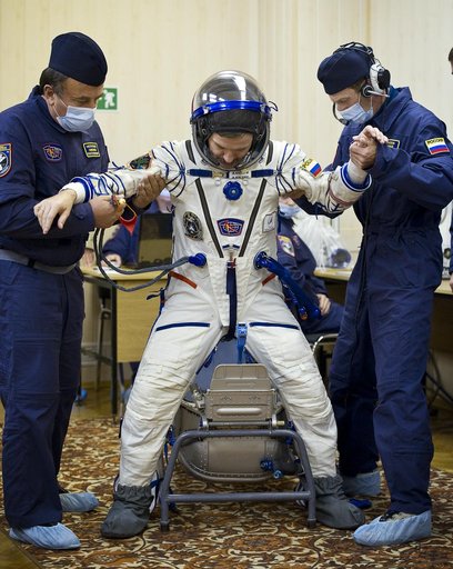 Expedition 25 Launch