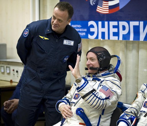 Expedition 25 Launch