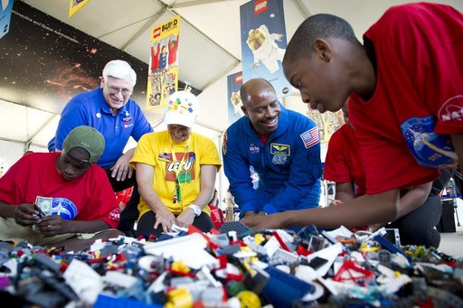 LEGO "Build The Future" Activity