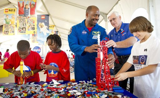LEGO "Build The Future" Activity