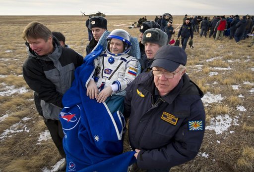 Expedition 25 Soyuz Landing