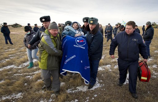 Expedition 25 Soyuz Landing