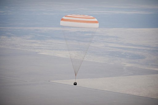 Expedition 25 Soyuz Landing