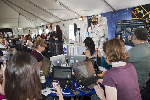KSC-2011-3155