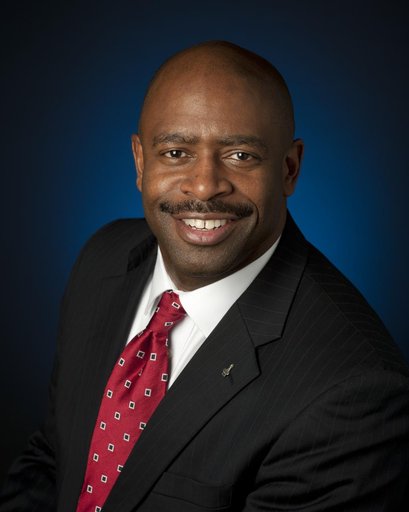 Leland Melvin Official Portrait
