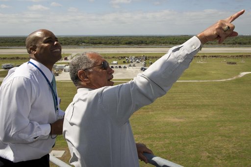 Discovery STS-133 Mission Landing